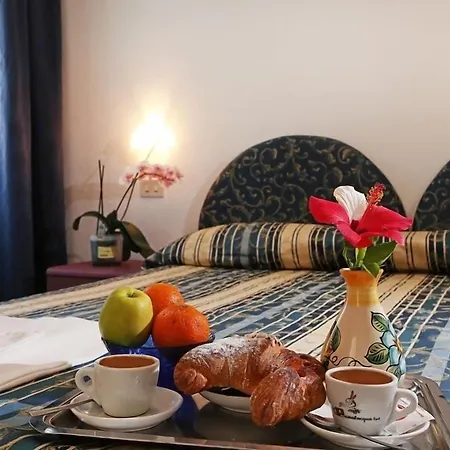 ホテル S.angelo Sant'Angelo (Isola d'Ischia)